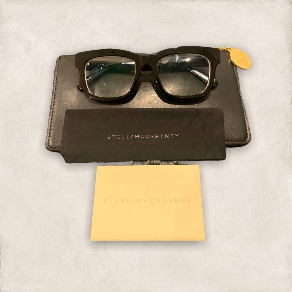 Stella McCartney Prescription Glasses with Gold Chain